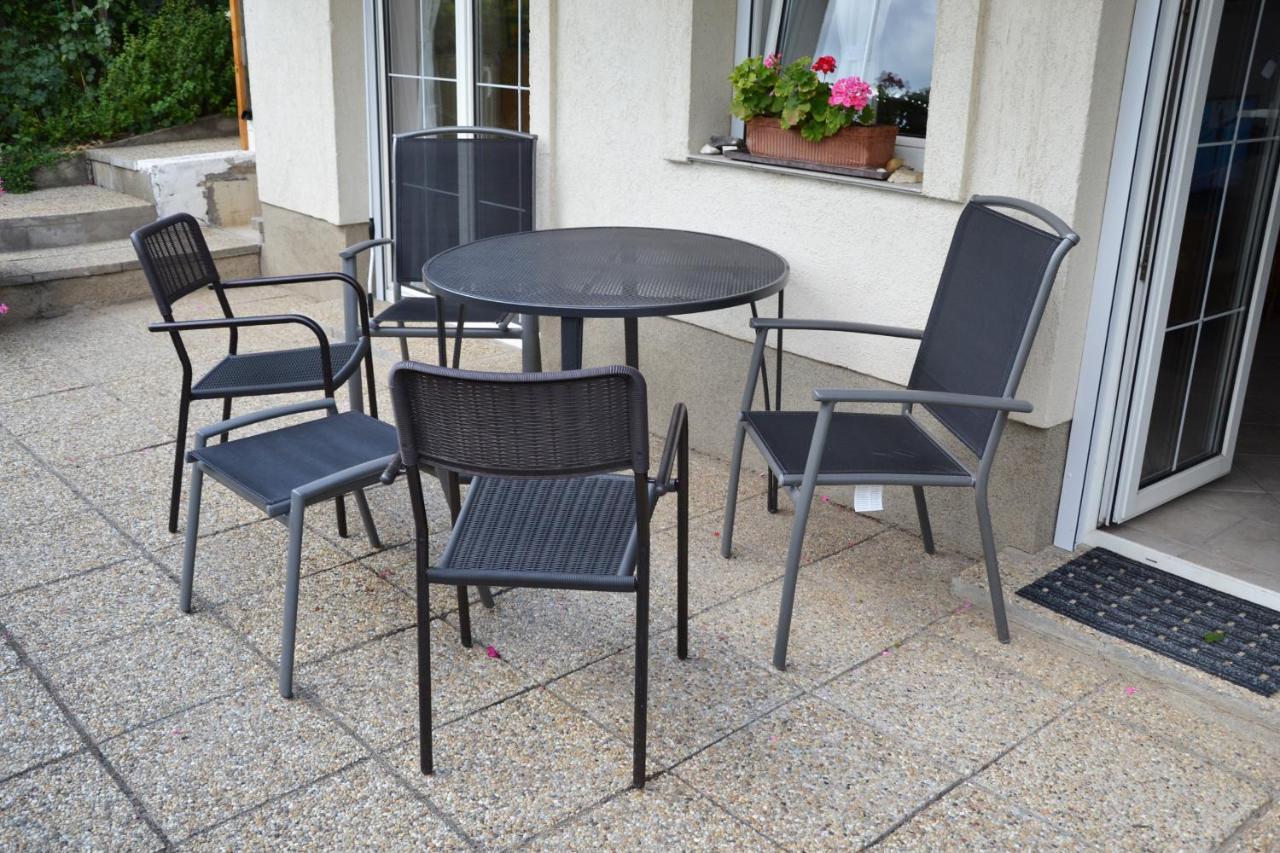 Anna Apartment Budaörs Екстериор снимка